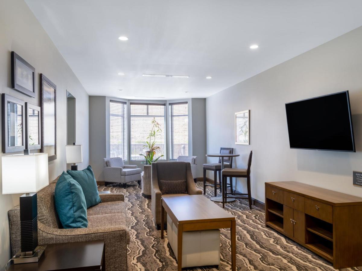 Staybridge Suites - Sioux City Southeast By Ihg Exterior photo