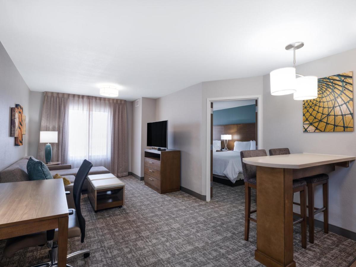 Staybridge Suites - Sioux City Southeast By Ihg Exterior photo